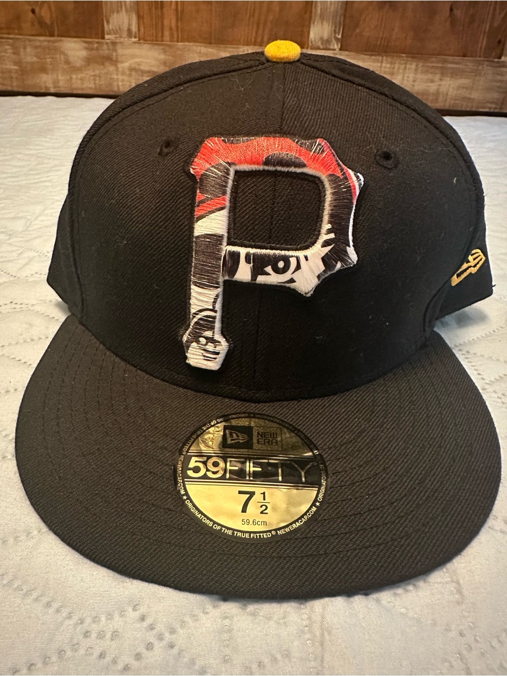 Pittsburgh Pirates Graphic P Black Fitted Wool New Era 59Fifty Hat Size 7 1/2